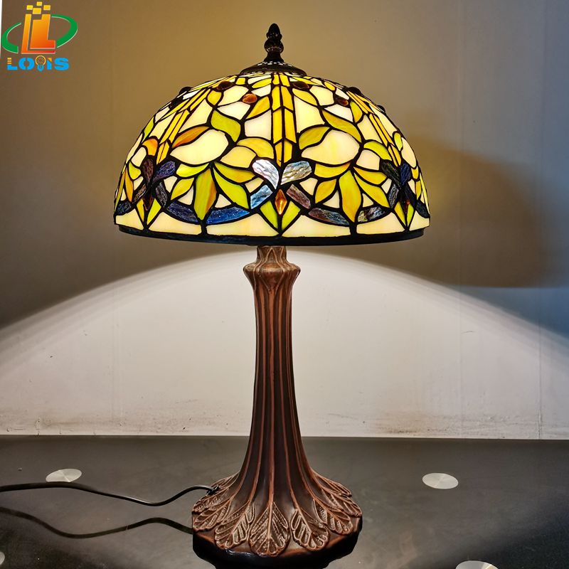 12 inch floral table lamp - Image 1