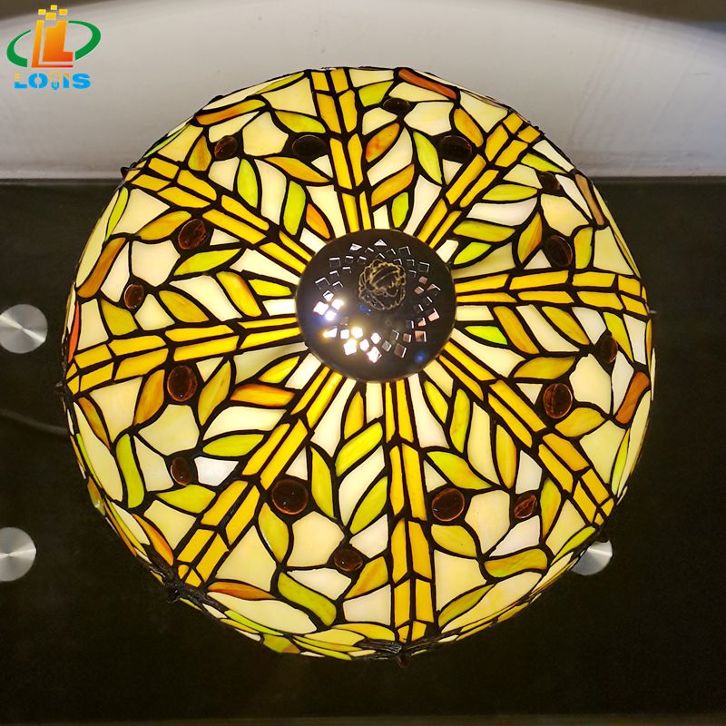 12 inch floral table lamp - Image 4